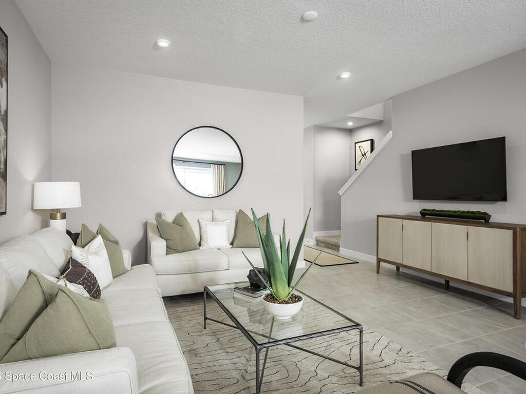 1768 Kendall Pointe Place, Melbourne, FL 32935