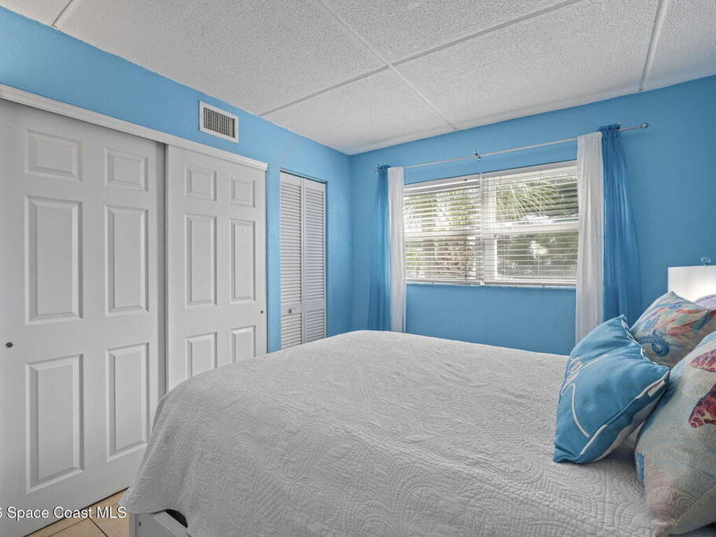 280 Hayes Avenue, Cocoa Beach, FL 32931