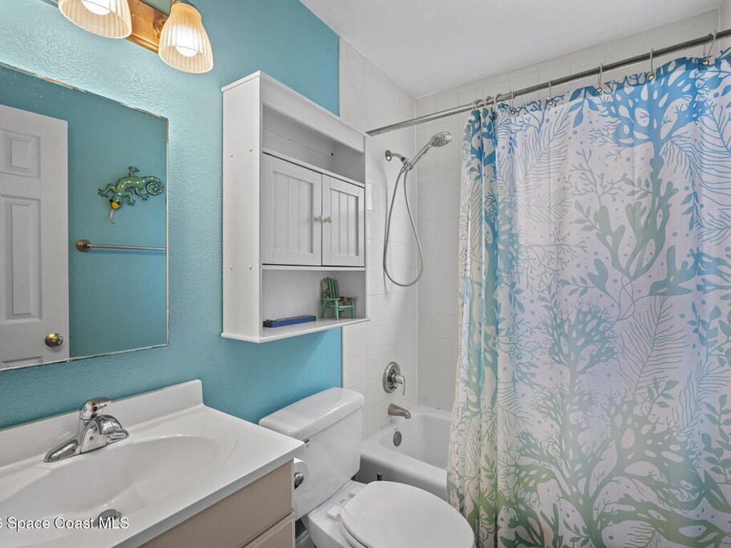 280 Hayes Avenue, Cocoa Beach, FL 32931