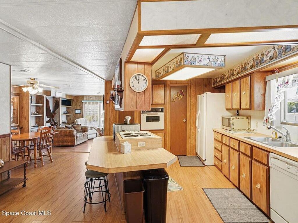 1740 Coco Plum Street, Palm Bay, FL 32905