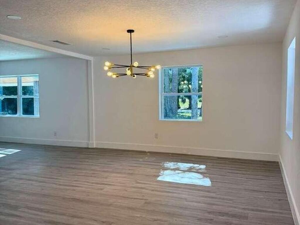 581 Calle Grande Street, Ormond Beach, FL 32174