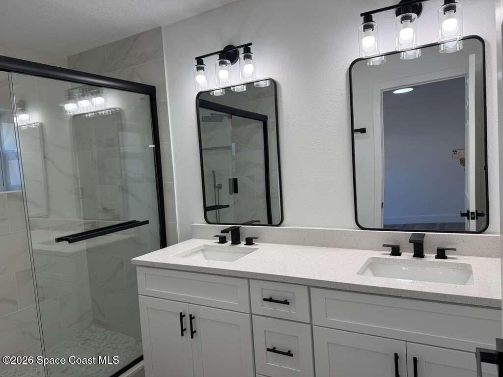 581 Calle Grande Street, Ormond Beach, FL 32174