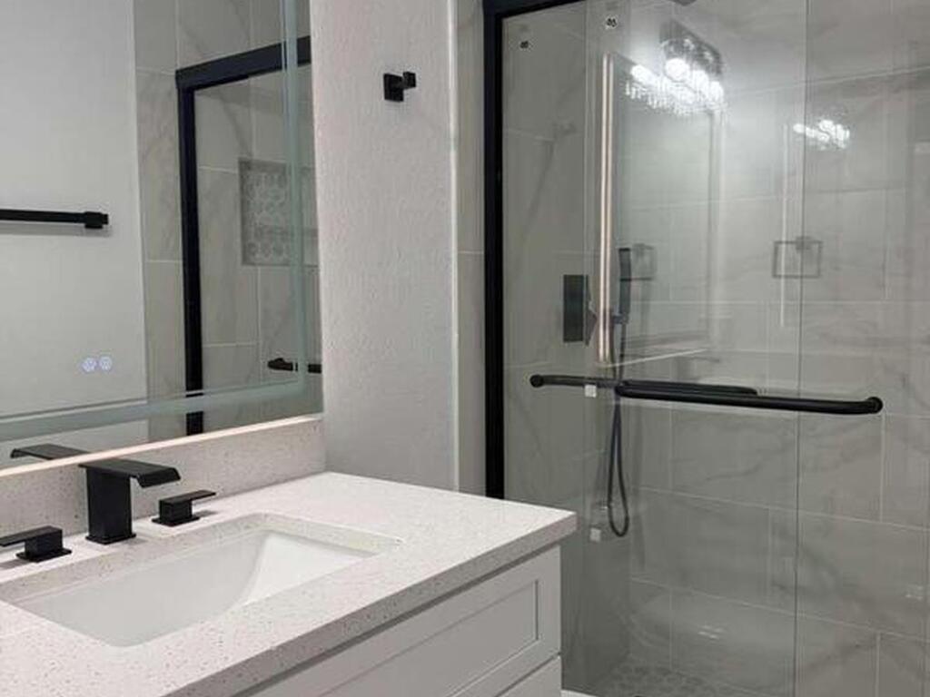 581 Calle Grande Street, Ormond Beach, FL 32174