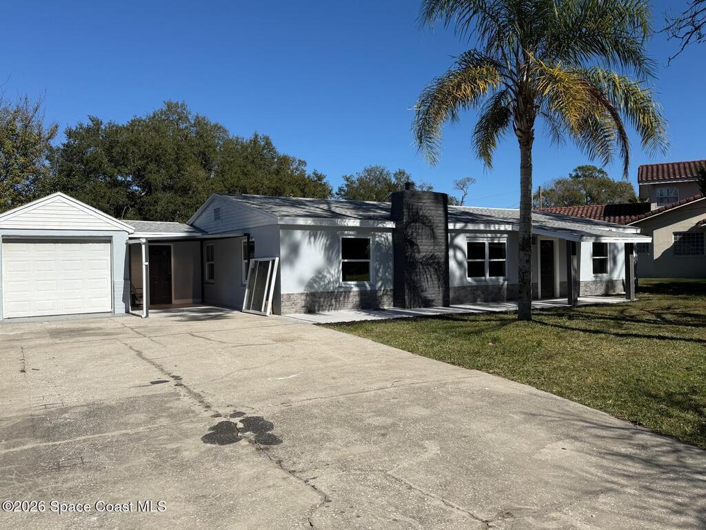 581 Calle Grande Street, Ormond Beach, FL 32174