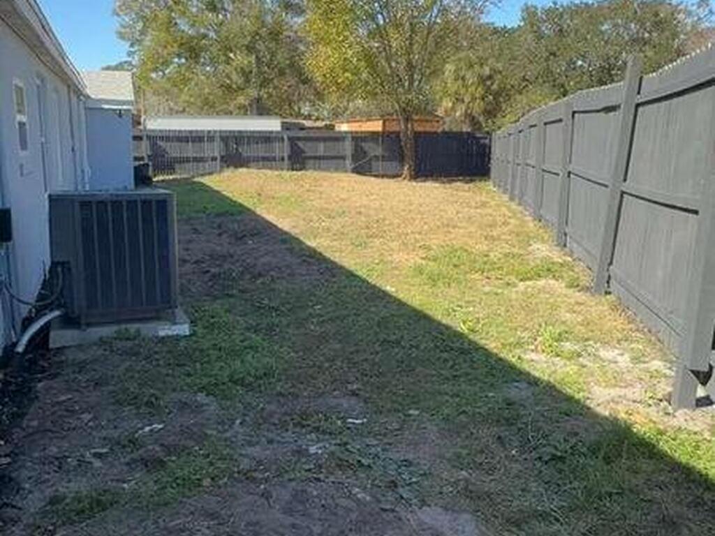 581 Calle Grande Street, Ormond Beach, FL 32174