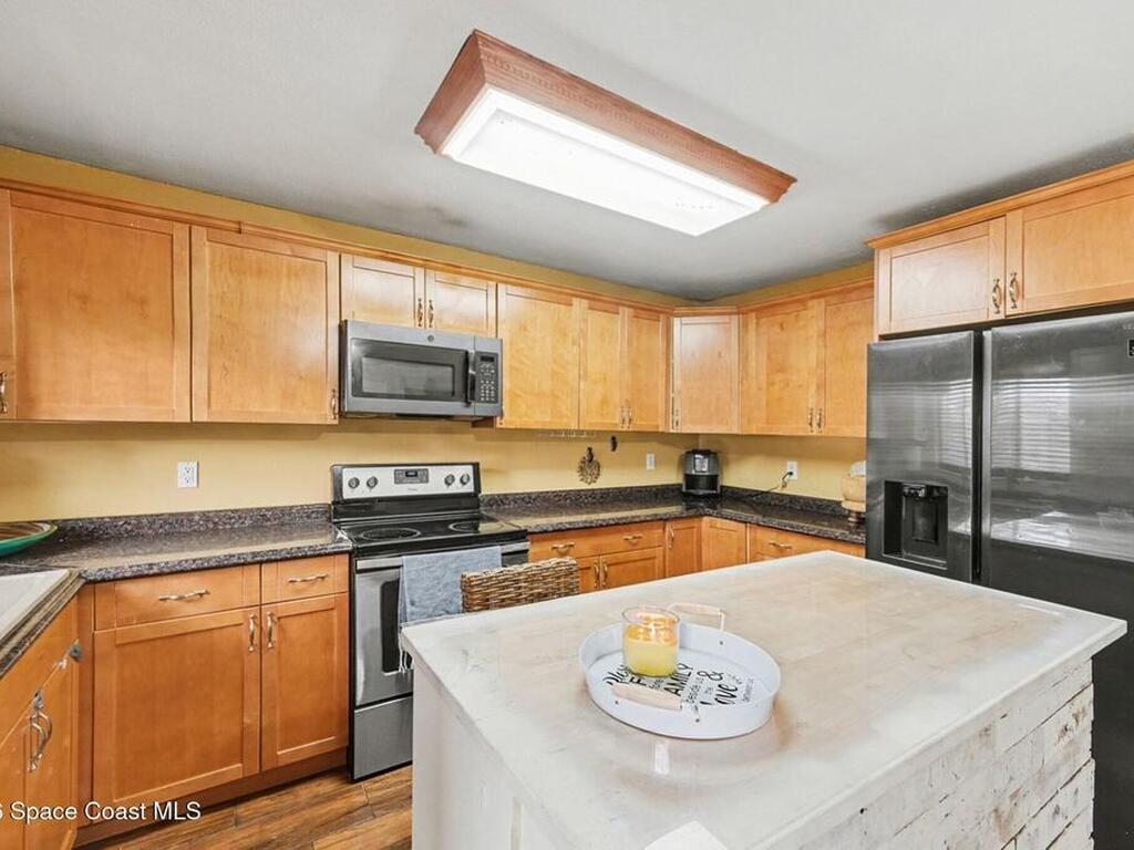 615 Marbella Place, Melbourne, FL 32940