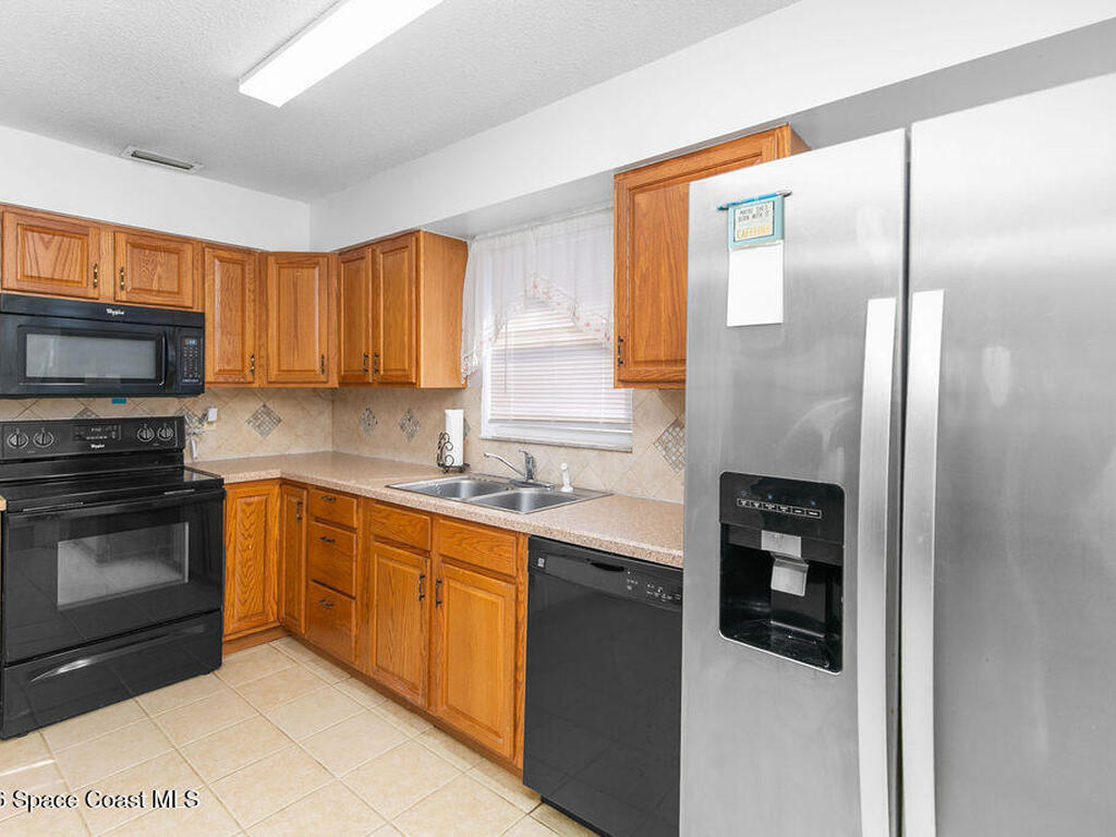 4304 London Town Road, Titusville, FL 32796