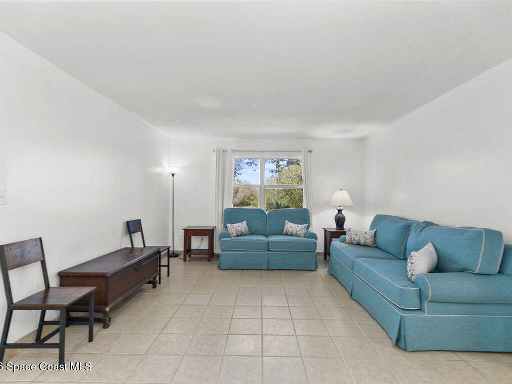 4304 London Town Road, Titusville, FL 32796