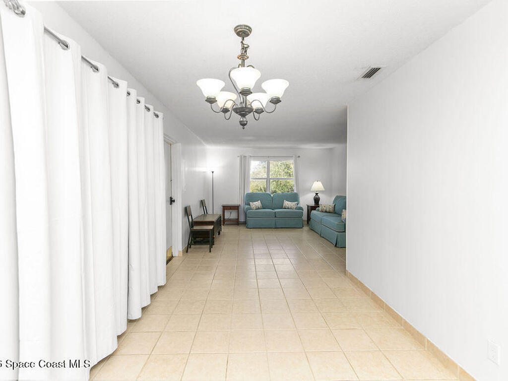 4304 London Town Road, Titusville, FL 32796