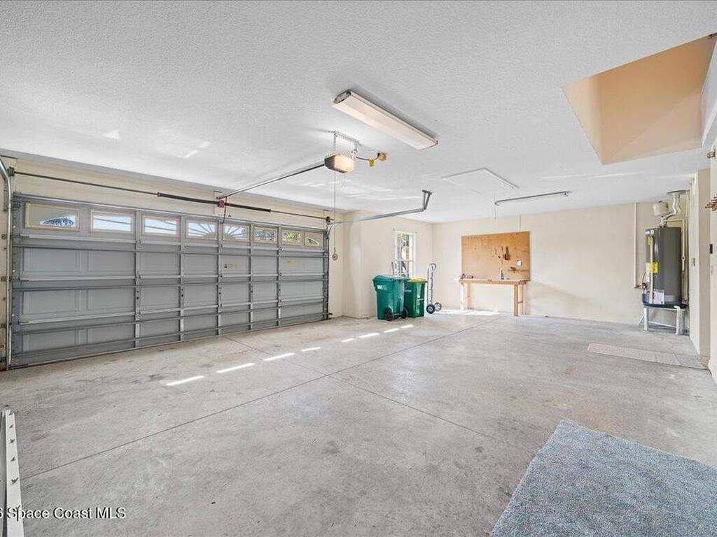 8200 Simpkins Way, Melbourne, FL 32940