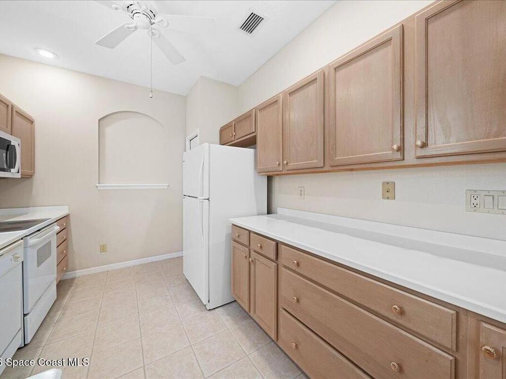 8200 Simpkins Way, Melbourne, FL 32940