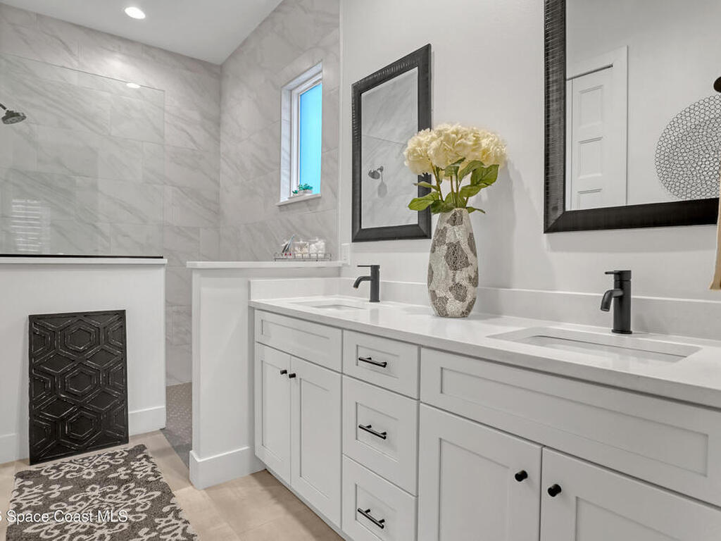 2188 Country Club Road, Melbourne, FL 32901