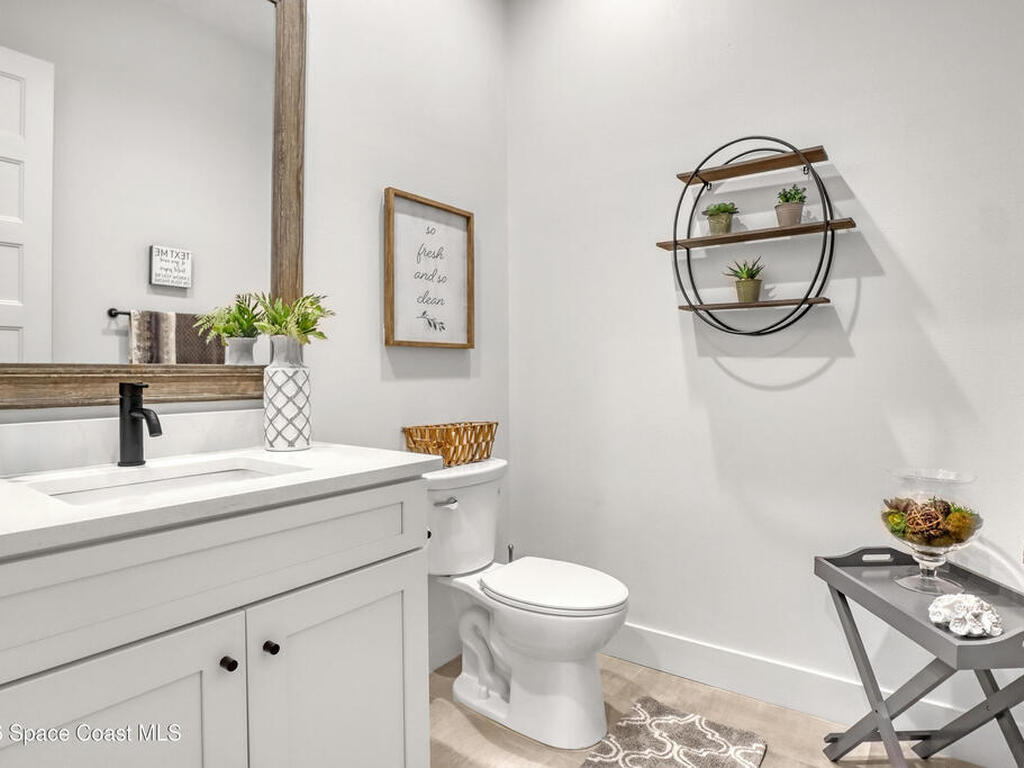 2188 Country Club Road, Melbourne, FL 32901