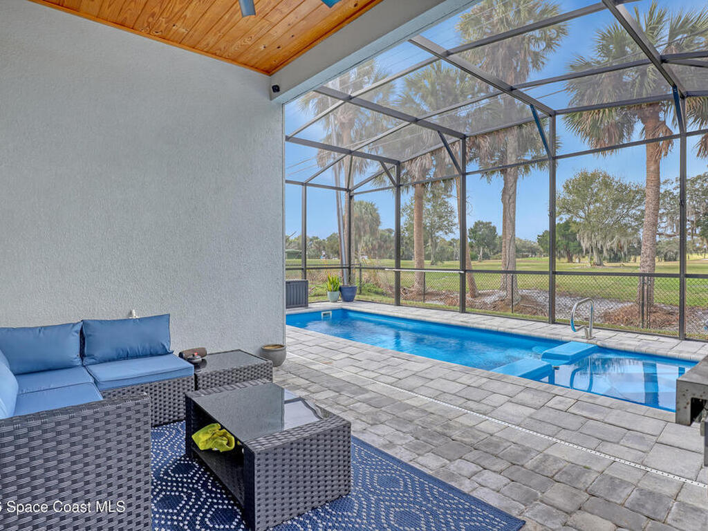 2188 Country Club Road, Melbourne, FL 32901