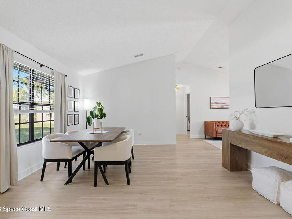 2420 Bent Pine Street, Melbourne, FL 32935