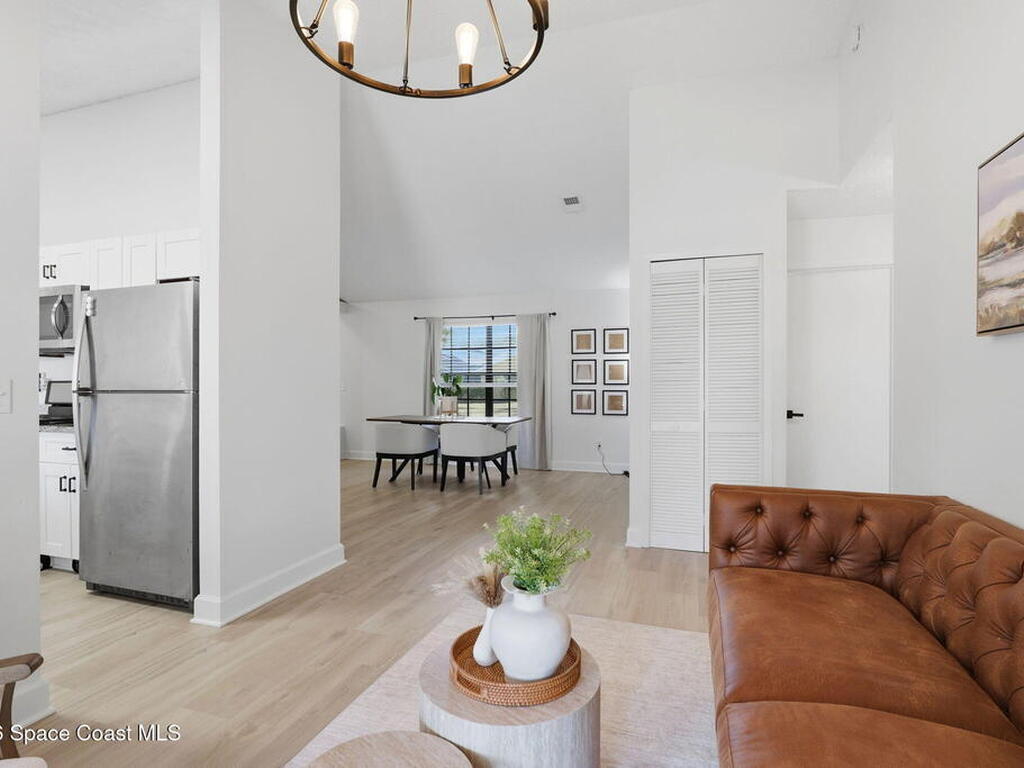 2420 Bent Pine Street, Melbourne, FL 32935