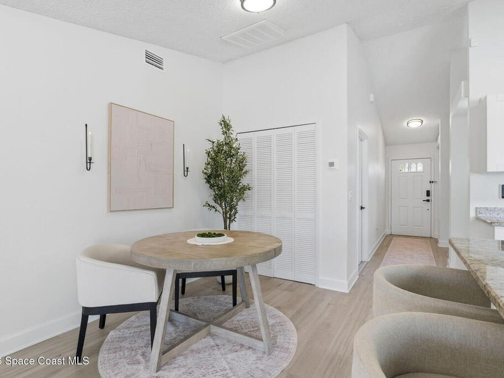 2420 Bent Pine Street, Melbourne, FL 32935