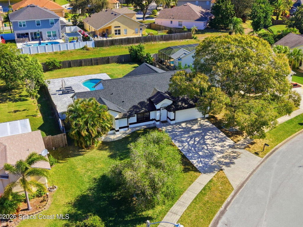 2420 Bent Pine Street, Melbourne, FL 32935