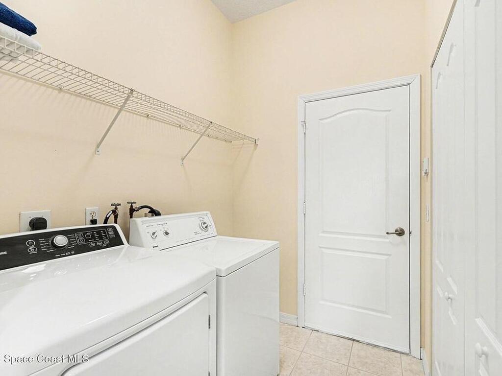 5392 Outlook Drive, Melbourne, FL 32940