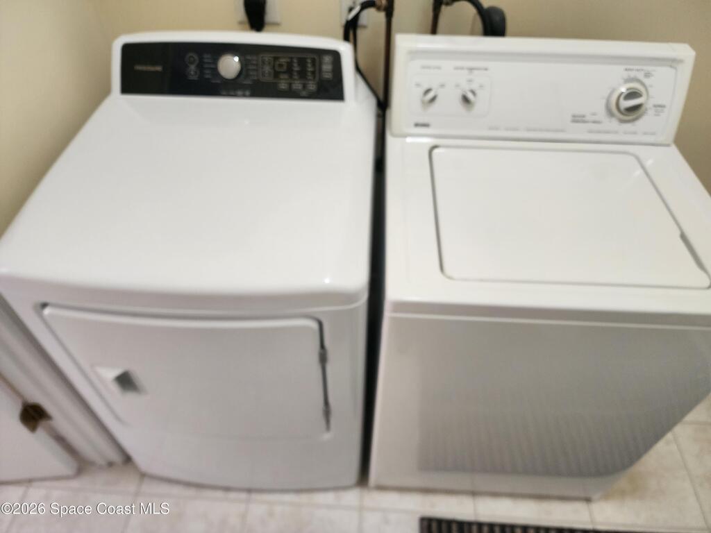 5392 Outlook Drive, Melbourne, FL 32940