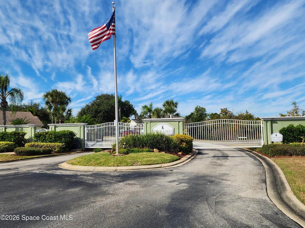 5392 Outlook Drive, Melbourne, FL 32940