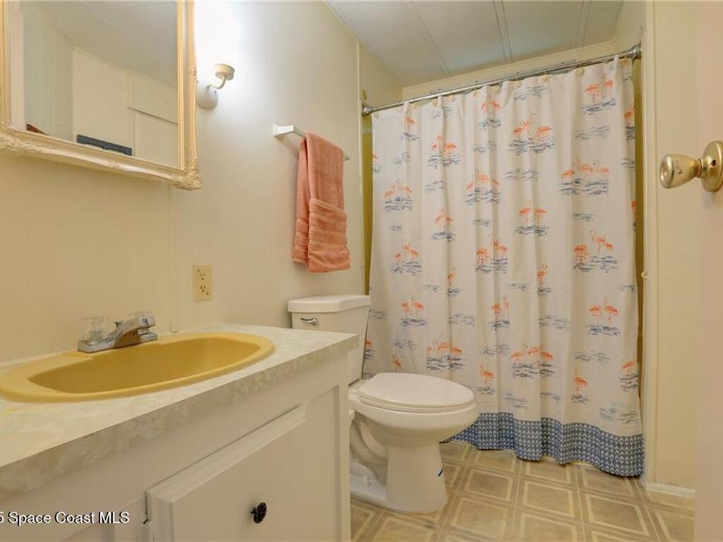 912 Oriole Circle, Barefoot Bay, FL 32976