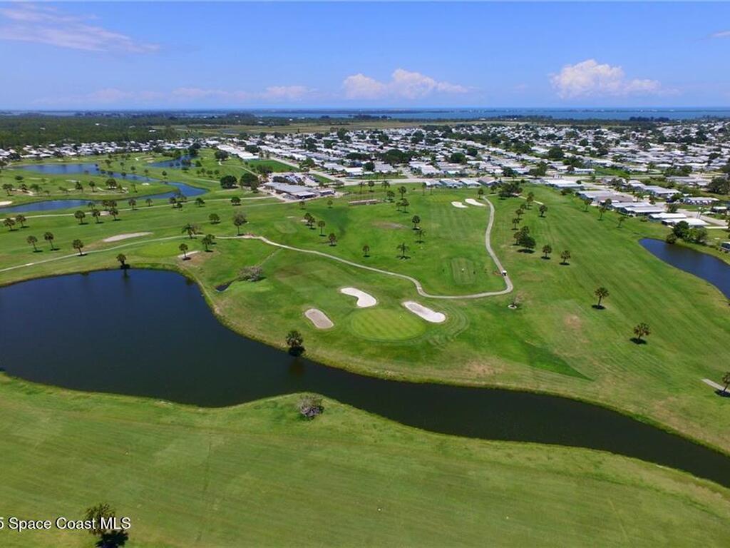 912 Oriole Circle, Barefoot Bay, FL 32976