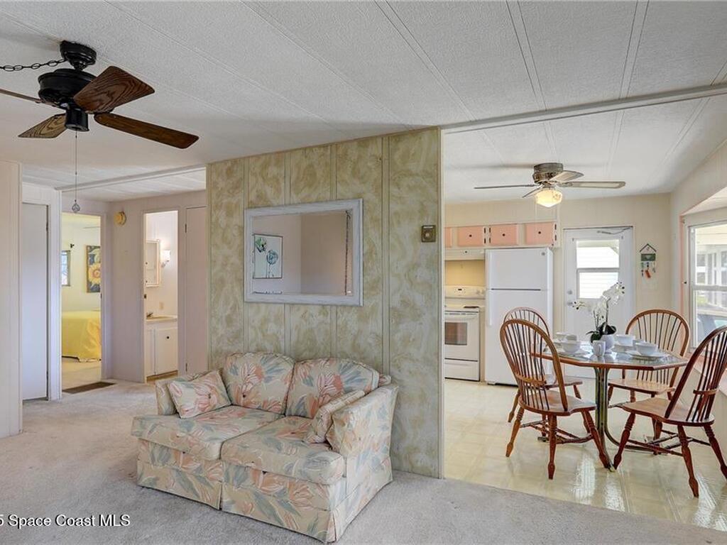 912 Oriole Circle, Barefoot Bay, FL 32976