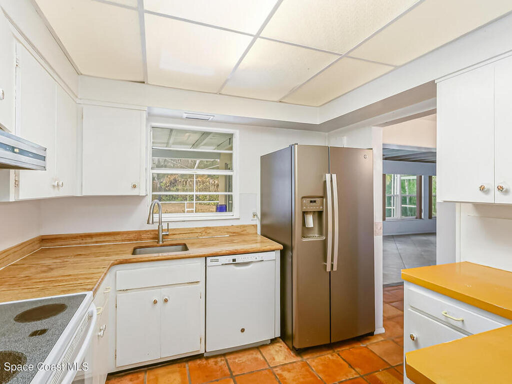 3835 Mockingbird Drive, Vero Beach, FL 32963