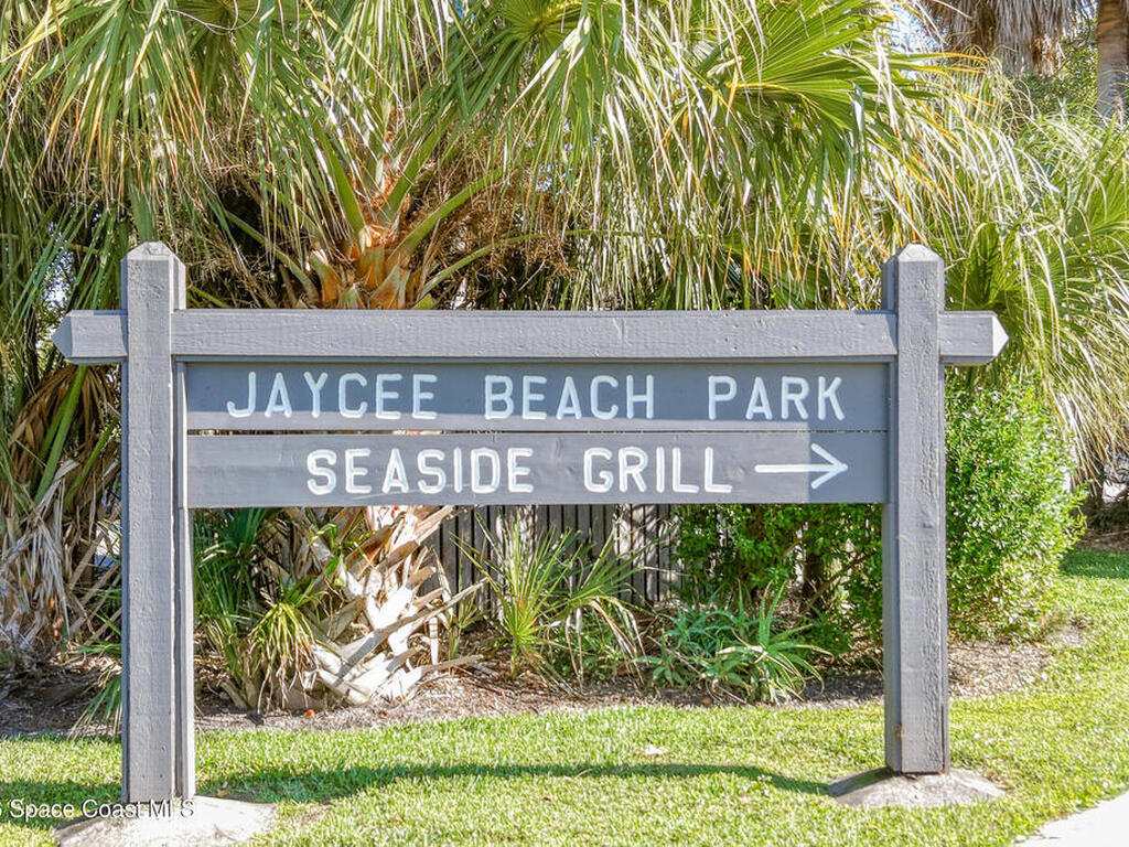 3835 Mockingbird Drive, Vero Beach, FL 32963