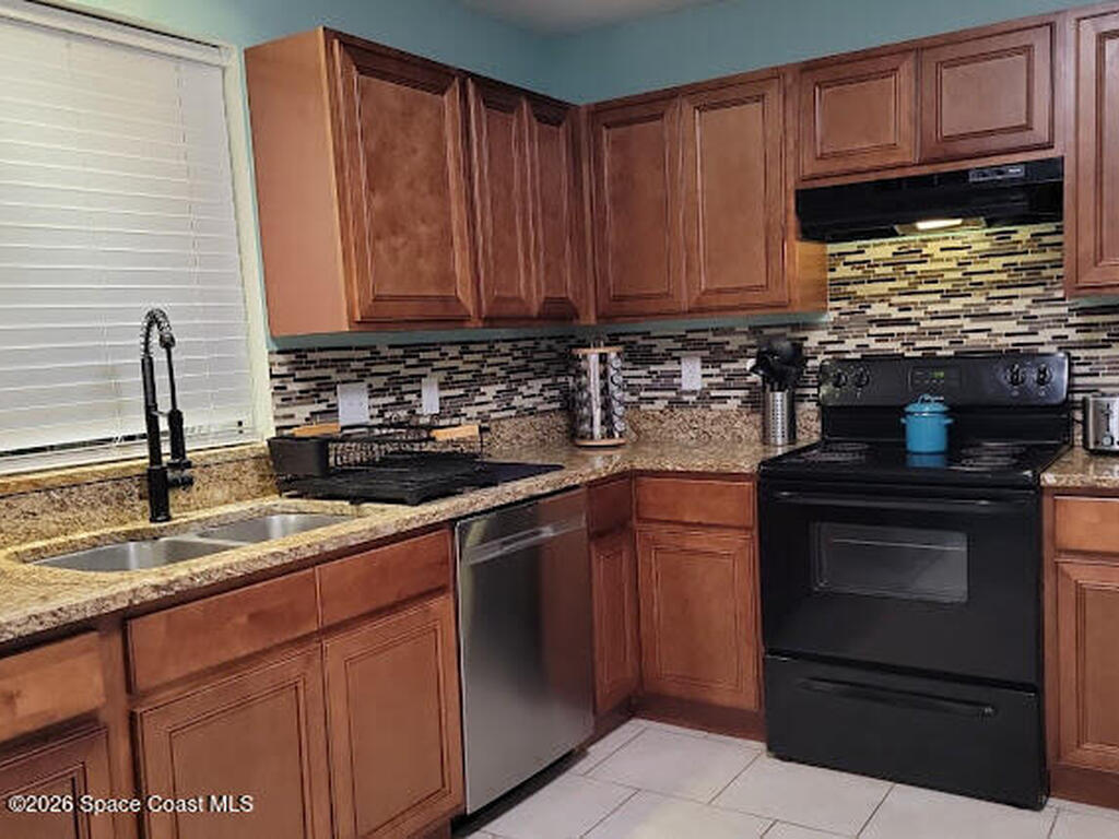 1286 Lingen Avenue, Palm Bay, FL 32907