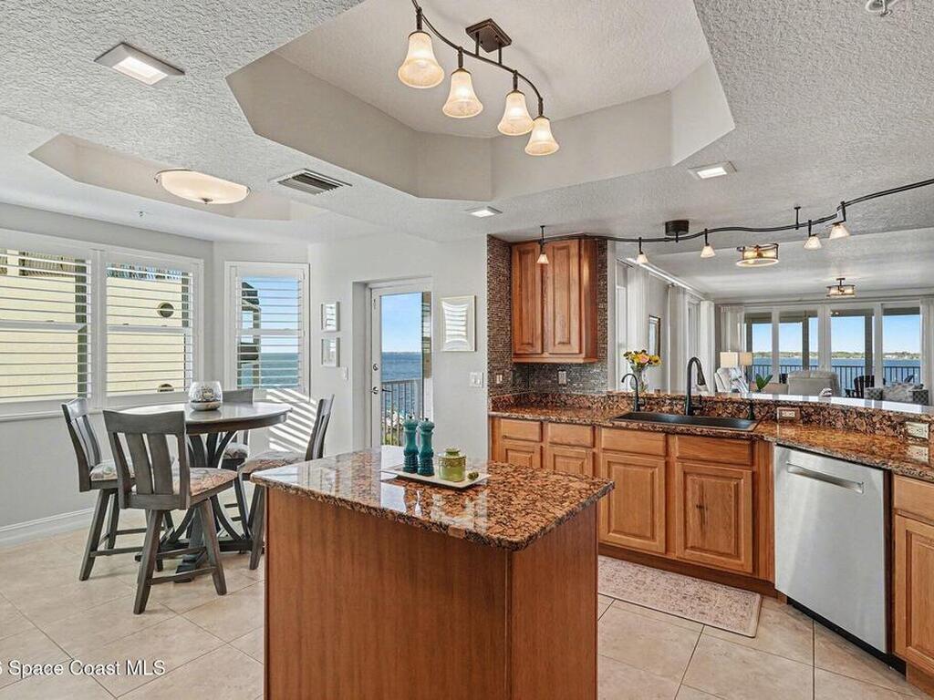 15 N Indian River Drive, Cocoa, FL 32922