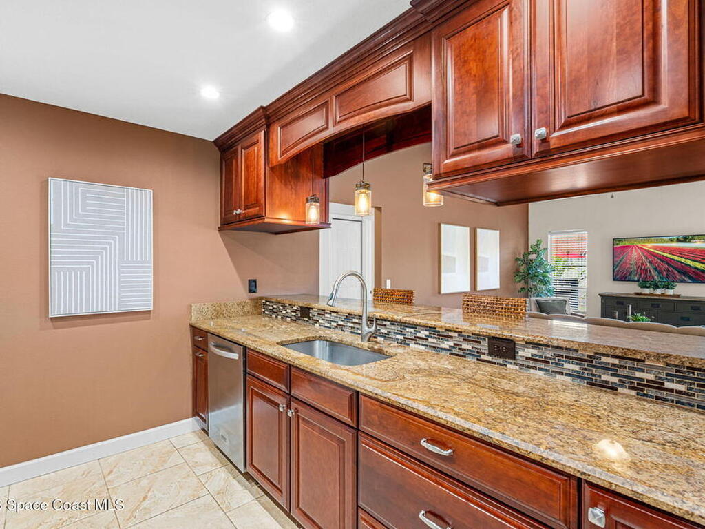 1010 Pelican Lane, Rockledge, FL 32955