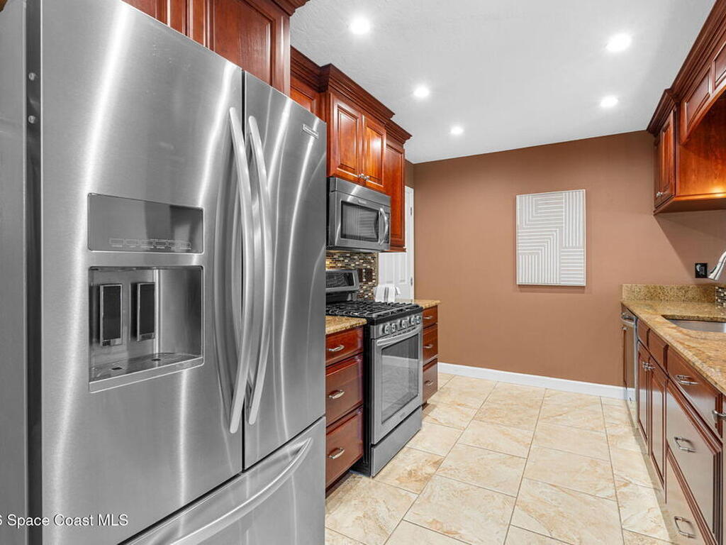 1010 Pelican Lane, Rockledge, FL 32955