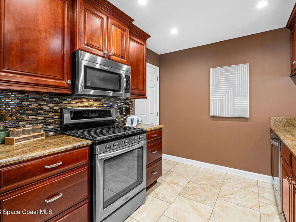 1010 Pelican Lane, Rockledge, FL 32955