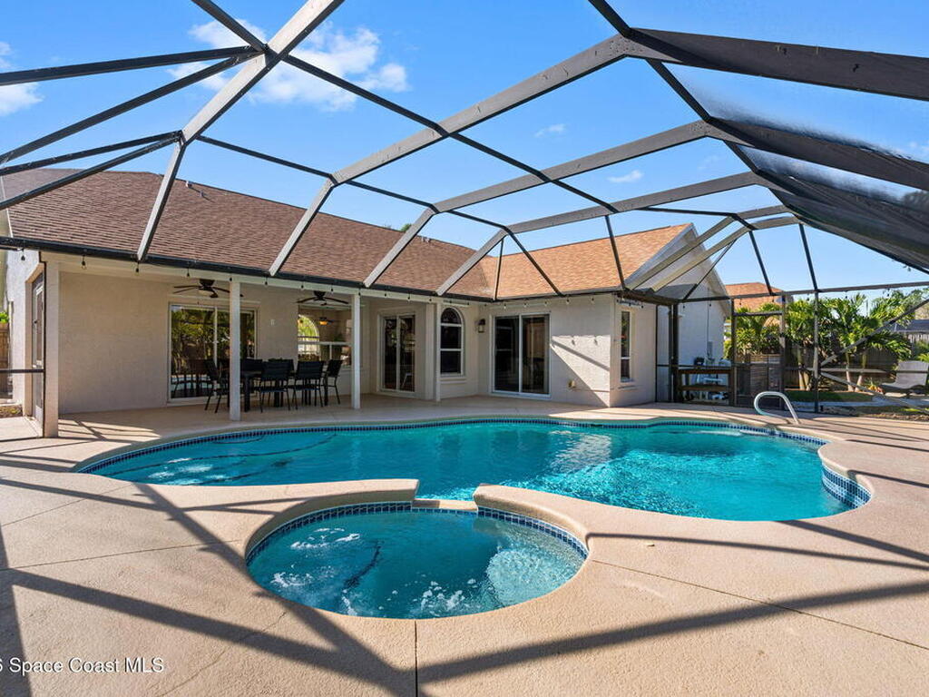 1010 Pelican Lane, Rockledge, FL 32955