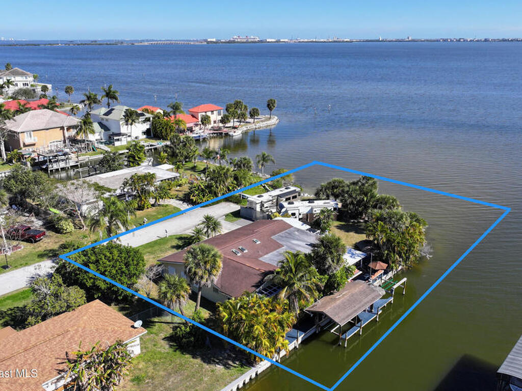 1755 S Harbor Drive, Merritt Island, FL 32952