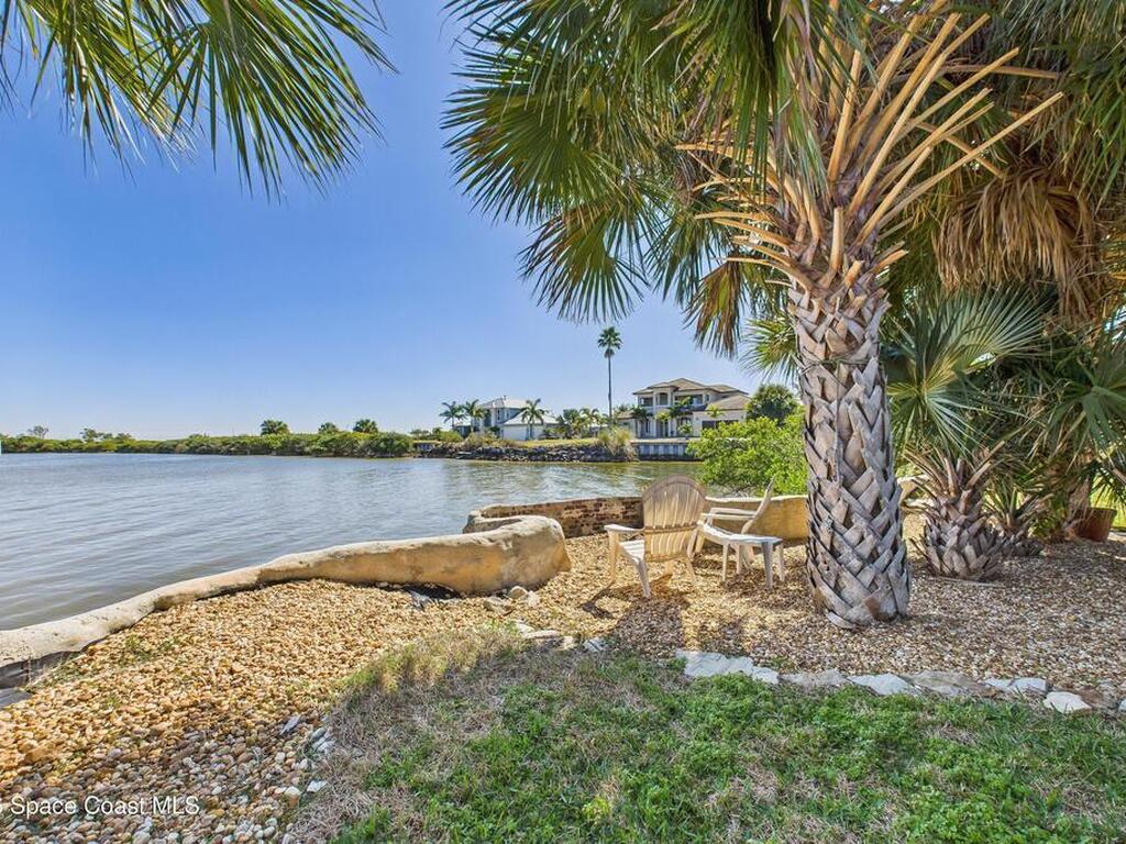 1755 S Harbor Drive, Merritt Island, FL 32952