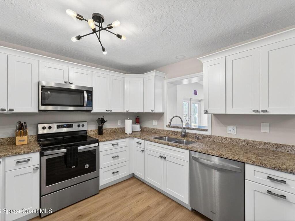 113 Deleon Road, Cocoa Beach, FL 32931