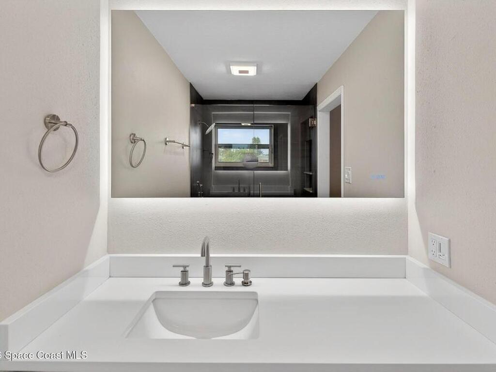 113 Deleon Road, Cocoa Beach, FL 32931