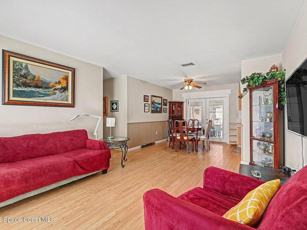 972 Garfield Street, Melbourne, FL 32935