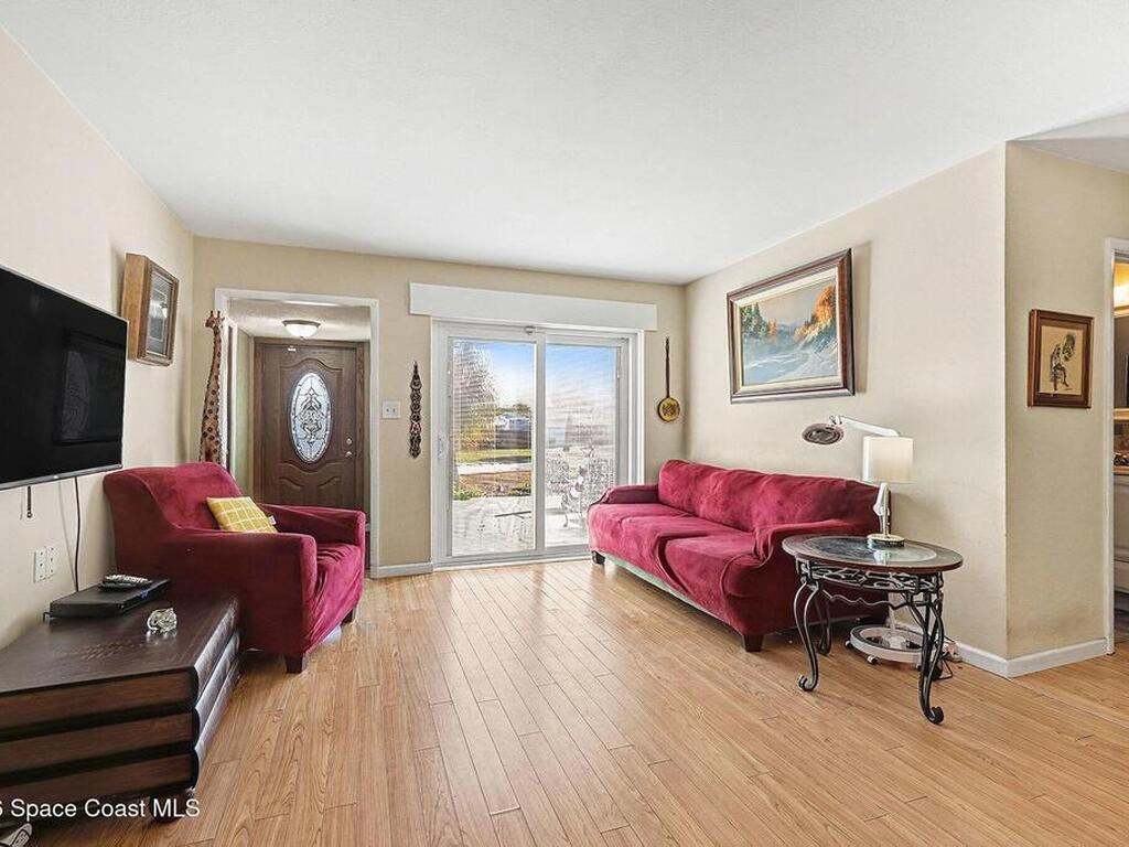 972 Garfield Street, Melbourne, FL 32935