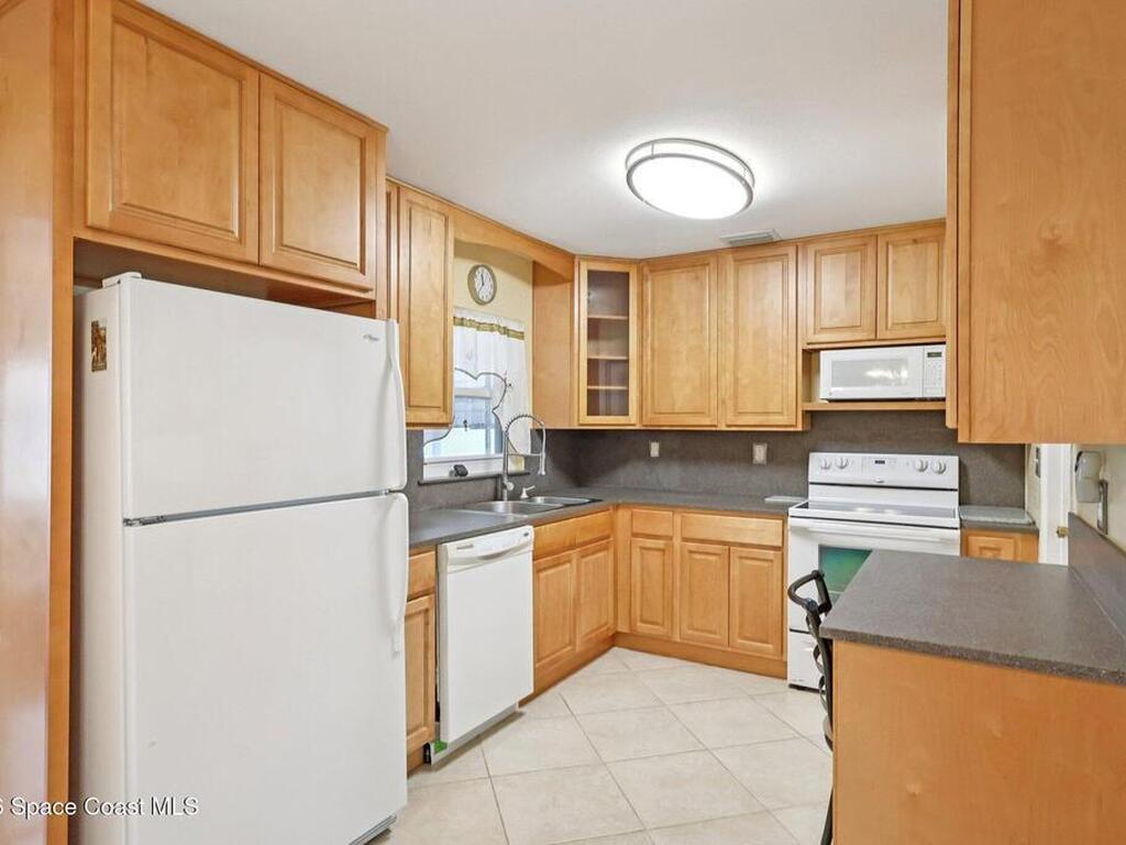 1945 Madison Avenue, Melbourne, FL 32935