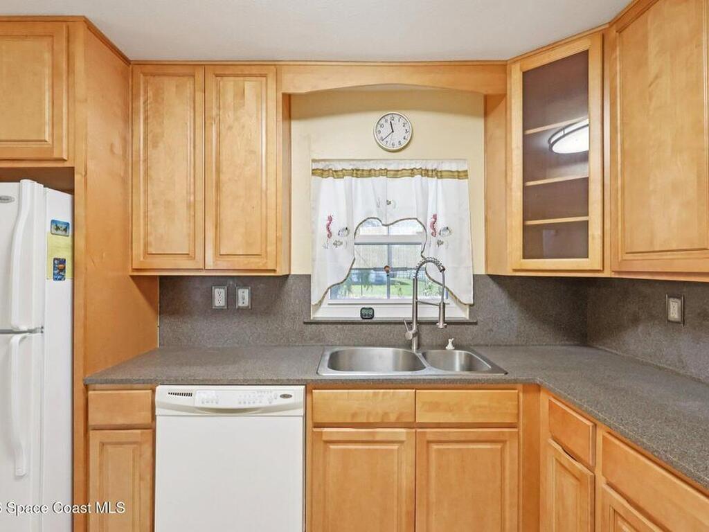 1945 Madison Avenue, Melbourne, FL 32935