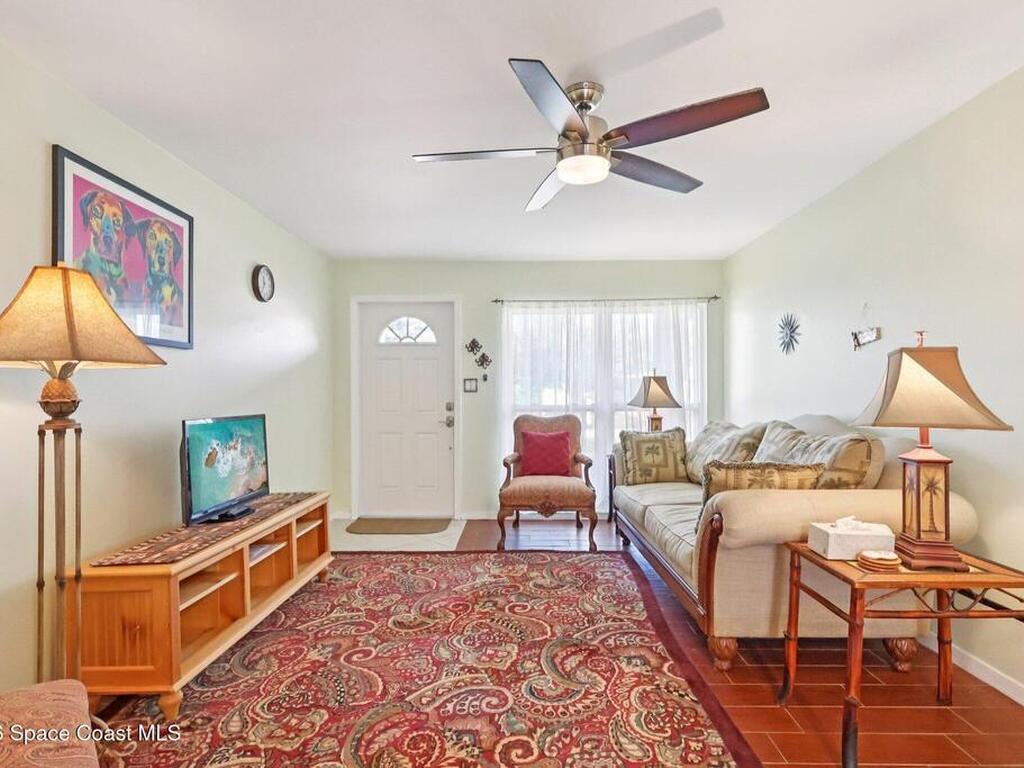 1945 Madison Avenue, Melbourne, FL 32935