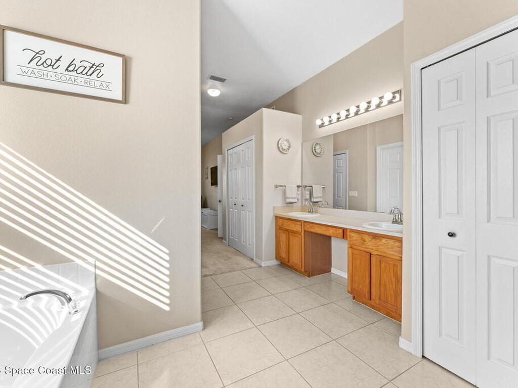 1005 Blau Court, Palm Bay, FL 32907