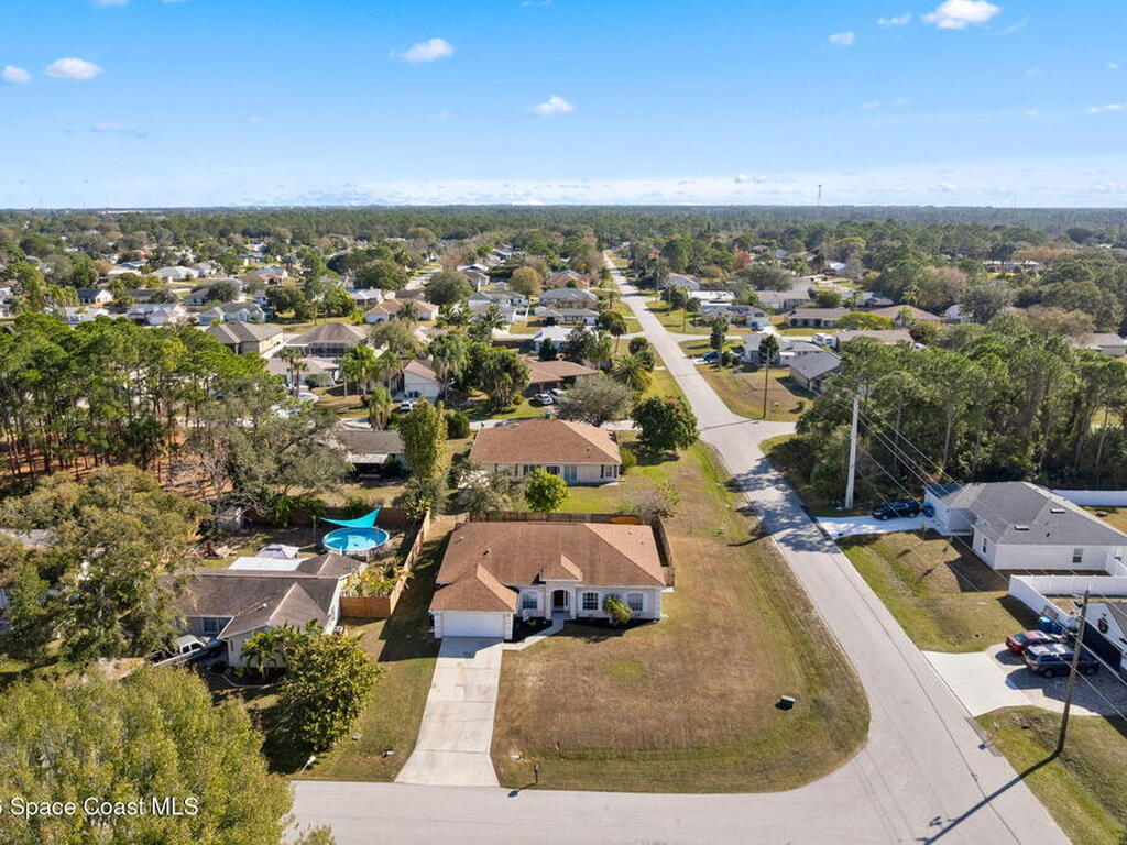 1005 Blau Court, Palm Bay, FL 32907