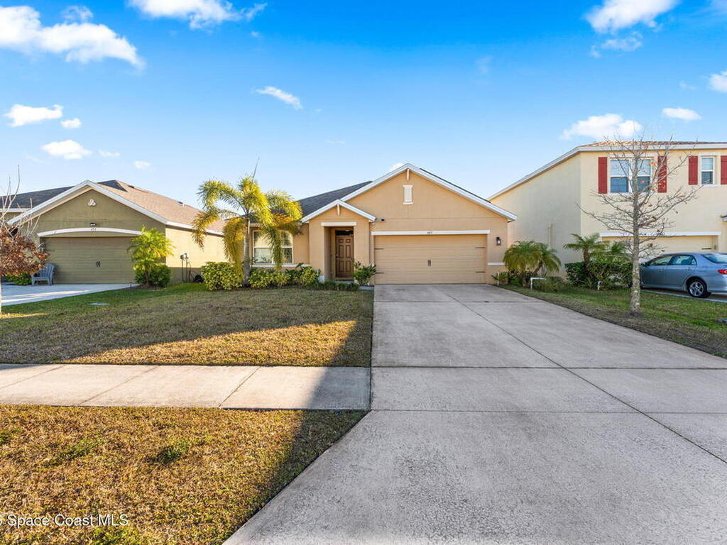 447 Moray Drive, Palm Bay, FL 32908
