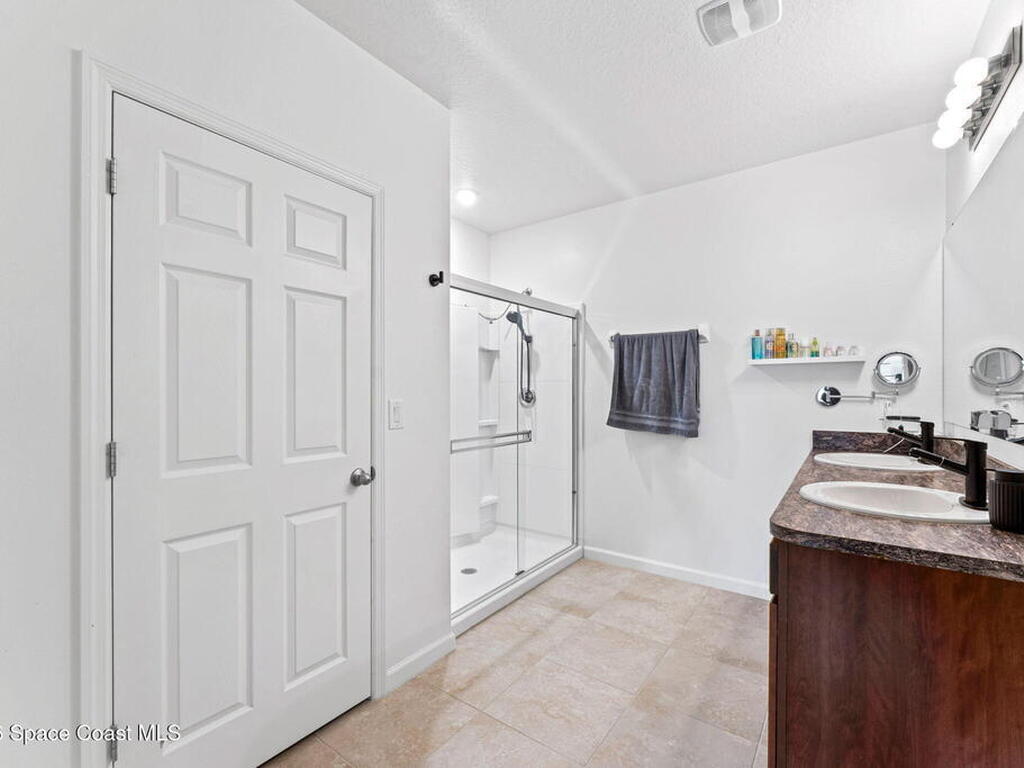 447 Moray Drive, Palm Bay, FL 32908