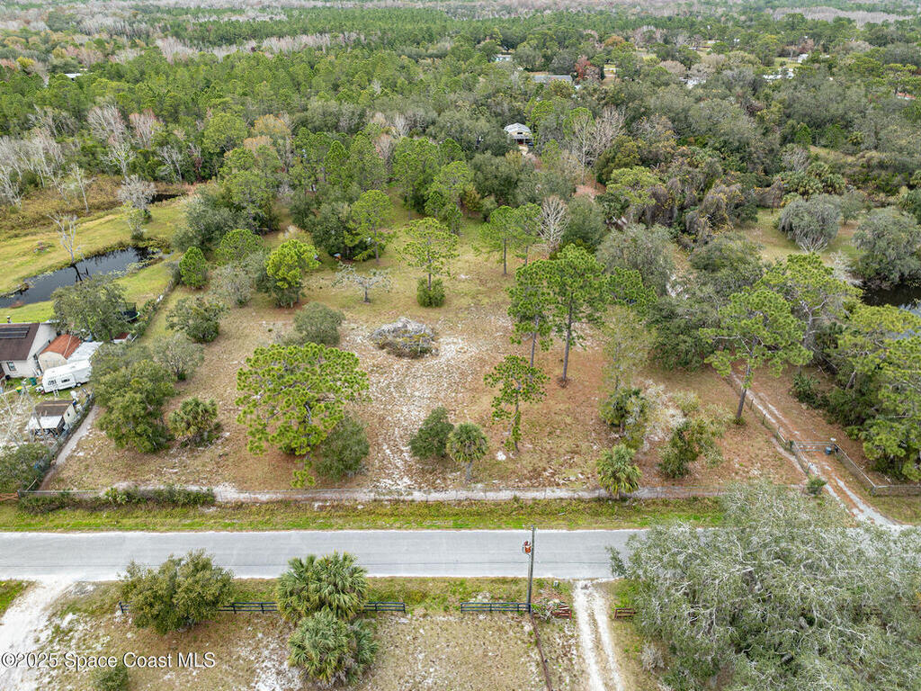 5000 Gandy Road, Mims, FL 32754